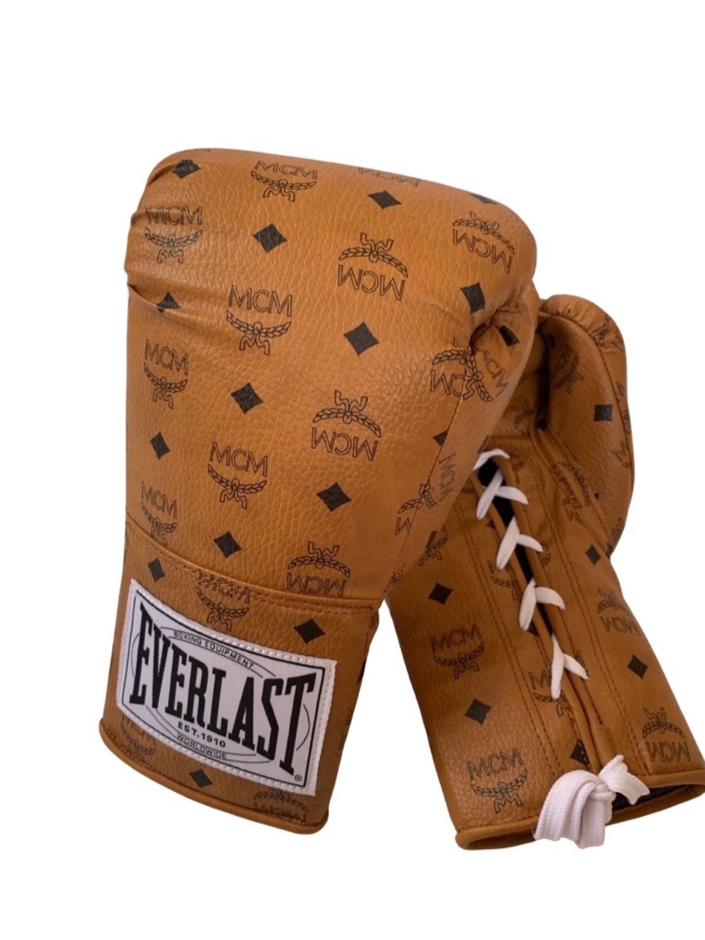 MCM Lace Visetos Coated Canvas Boxing Glov…